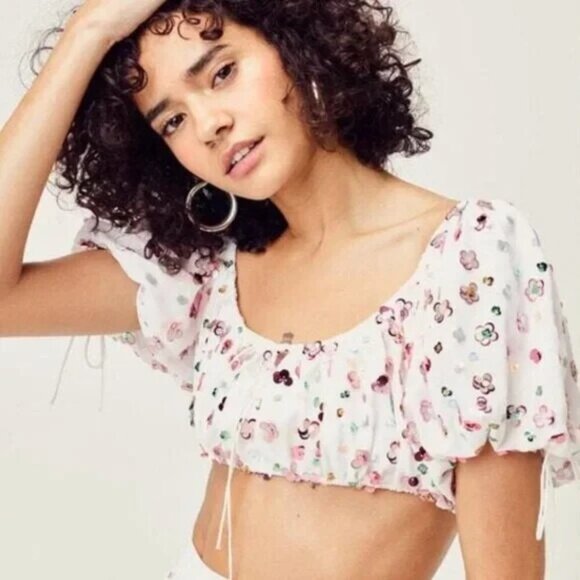 For Love And Lemons Tops - For Love & Lemons Crop Top Cold Hearted Short Sleeve Sequin Flower White Pink
